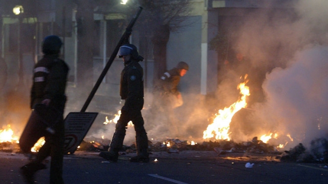 Manifestantes instalaron barricadas en La Pincoya