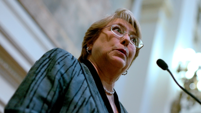 Bachelet: Un país que niega su pasado se arriesga a tropezar una y otra vez