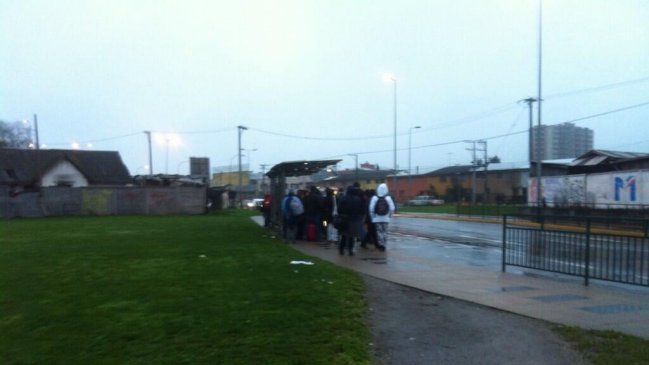 Paro de locomoción colectiva en Concepción causa tacos y aglomeraciones