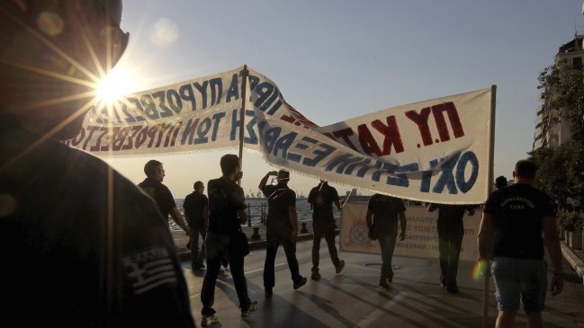 Suicidios en Grecia aumentaron 43 por ciento debido a la crisis