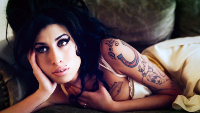 Descubren canción inédita de Amy Winehouse