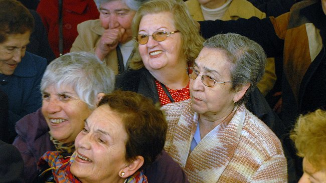 Más de 1,6 millones de pensionados recibirán aguinaldo de Fiestas Patrias