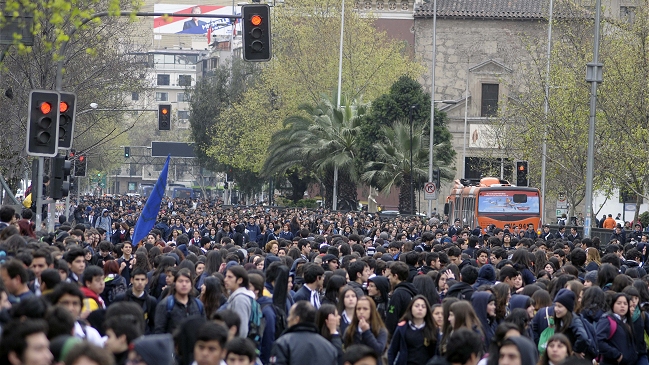 Secundarios presentarán recurso contra aumento en ponderación de notas