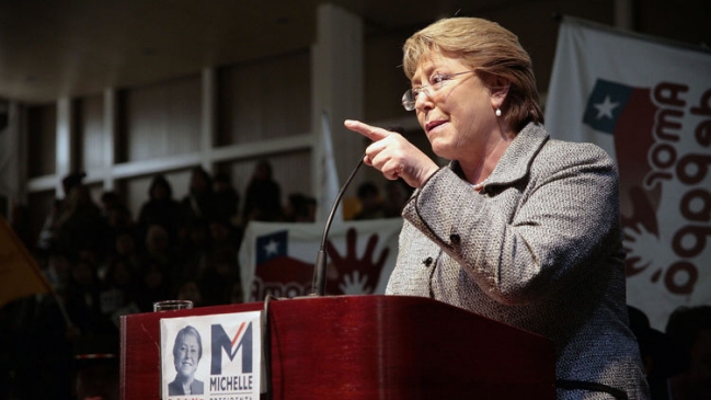 Comando de Bachelet respaldó formato de debate de Anatel