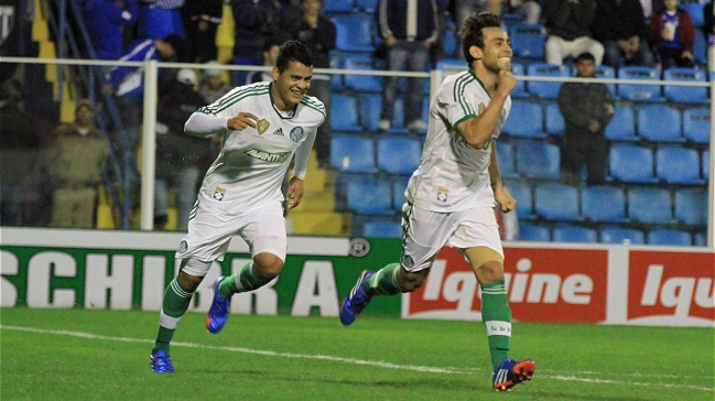 Jorge Valdivia abrió la ruta del triunfo de Palmeiras ante Avaí