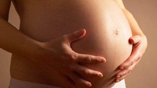 ¿Es cierto que las mujeres son menos fértiles después de los 30?