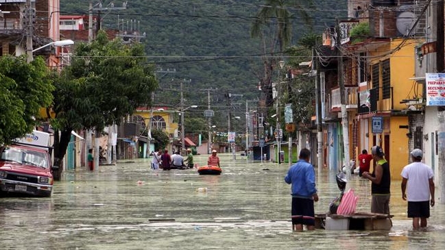 Huracanes en México han dejado casi un centenar de muertos