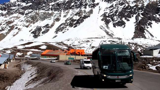Cierre de Los Libertadores impide regreso de 15 mil chilenos
