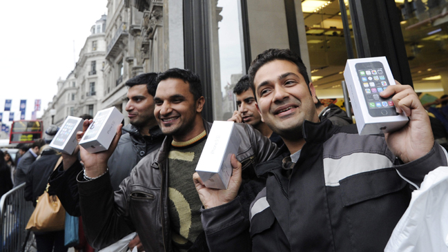 Apple vendió 9 millones de iPhones 5s y 5c en su primer fin de semana