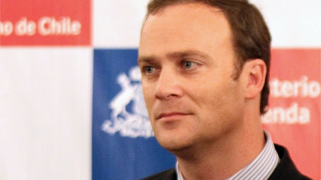 Diputado UDI aseguró que no volverá a votar por Piñera