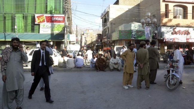 Terremoto en Pakistán dejó al menos 65 muertos