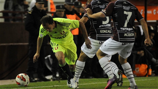 ¿Qué estrategia debe usar la U para revertir la llave ante Lanús?