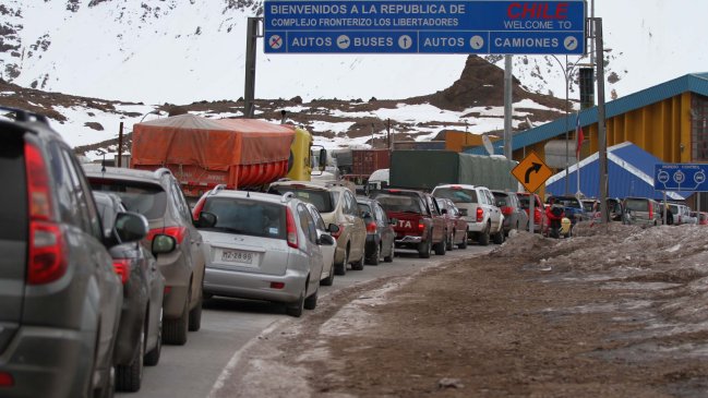 Autoridades decretaron cierre del Paso Los Libertadores