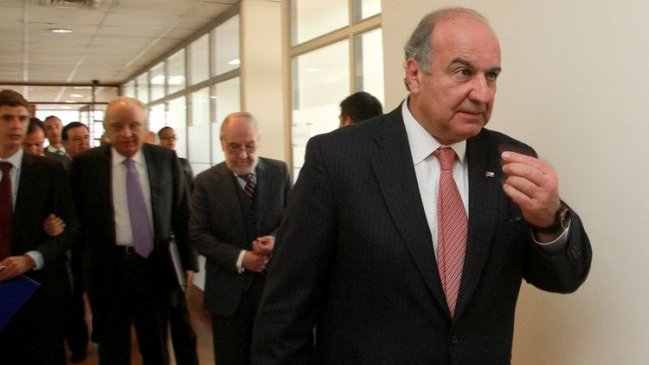 Ministro desestimó cálculos de agricultores por heladas: 