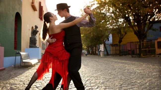 Uruguay exhibe con orgullo el tango como parte de su patrimonio cultural