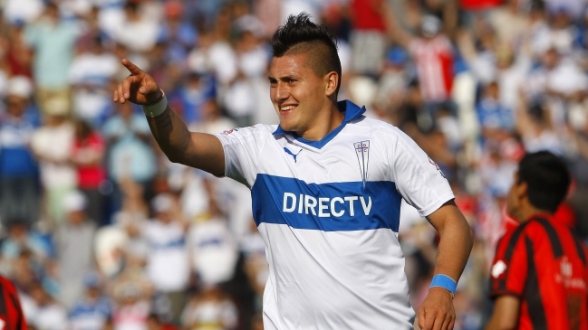 U. Católica aplastó a Rangers y recuperó el liderato del Apertura