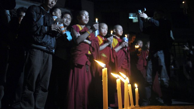 Denuncian que disparos de la Policía china dejaron 70 heridos en el Tíbet