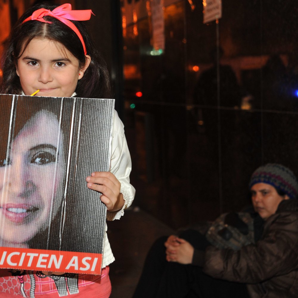 Cristina Fernández fue intervenida por hora y media para drenar hematoma craneal