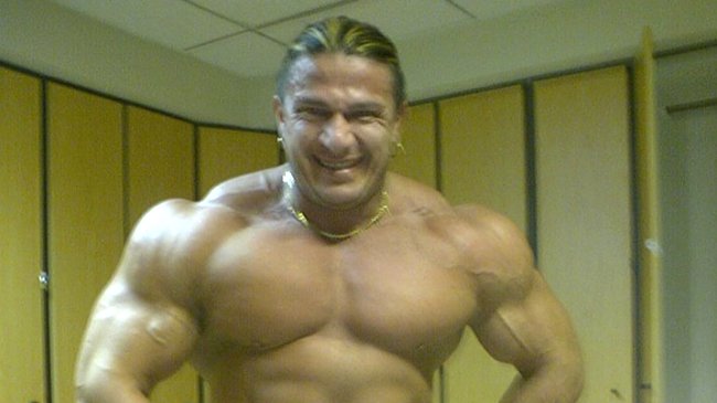 Campeón de fisicoculturismo fue detenido por tráfico de morfina