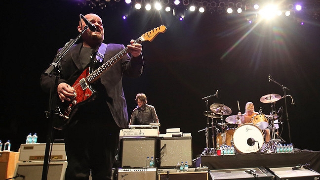 Alain Johannes forma banda con músicos chilenos