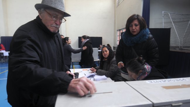 Parlamentarias 2013: El fantasma del doblaje en la carrera senatorial en Antofagasta