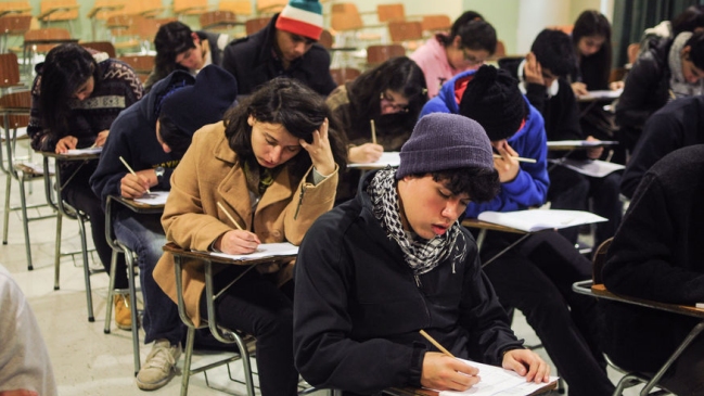 Rector del Instituto Nacional interpondrá recurso para frenar ránking de notas