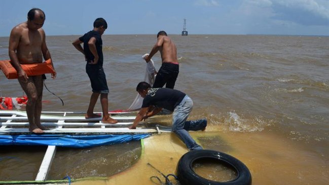 Al menos cuatro muertos y once sobrevivientes en un naufragio en Florida