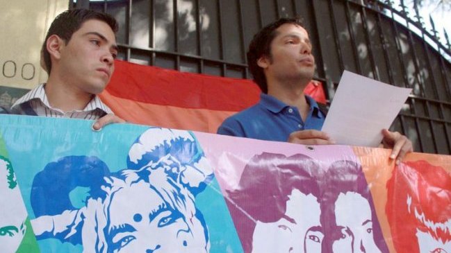 Comisión del Senado aprobó estado civil de conviviente legal bajo el AVP