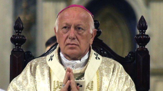 Ezzati pidió a Piñera no firmar convención anti discriminación