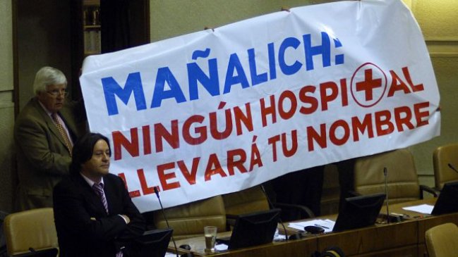 Jaime Mañalich fue interpelado en tensa sesión en la Cámara de Diputados