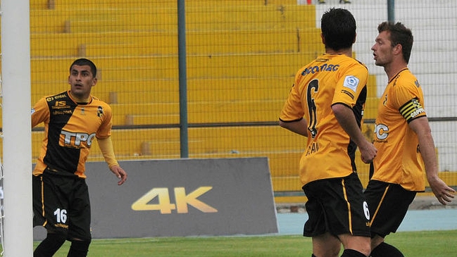 Coquimbo Unido y Deportes La Serena igualaron en su clásico por la Primera B