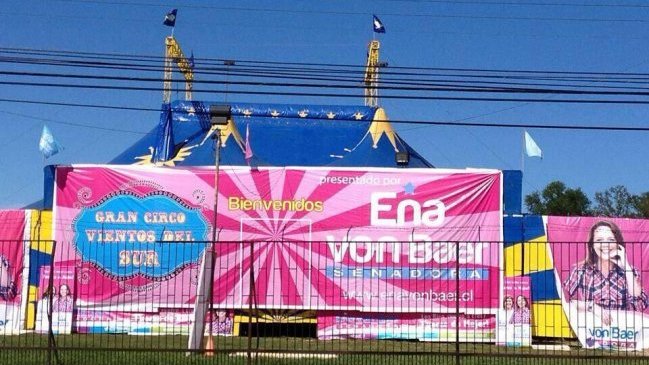 Claudio Orrego criticó circo de Ena von Baer