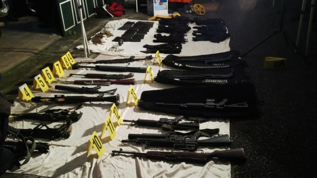 Interpol: Armas ilegales matan a 245.000 personas al año en el mundo