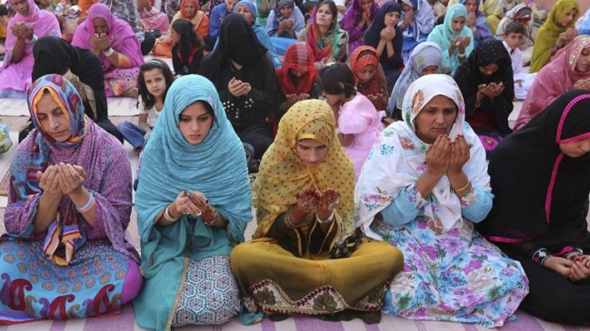 Pakistán: Rescatan a dos niñas y dos mujeres entregadas en una disputa tribal