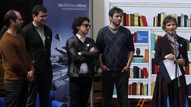 Santiago anunció ganadores del Premio Municipal de Literatura 2013
