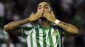Lorenzo Reyes actuó en ajustado triunfo de Real Betis