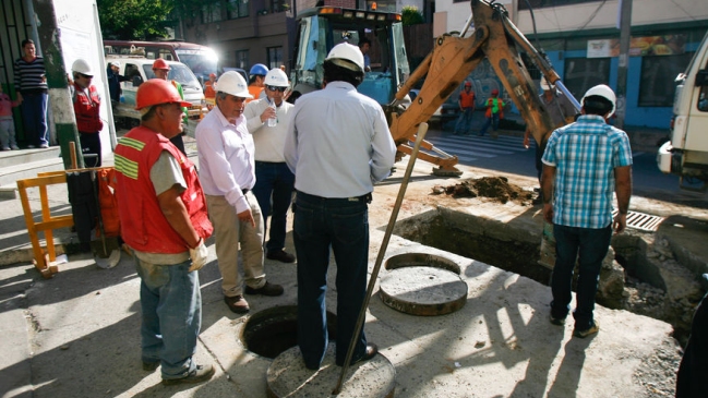 Trabajos en matriz mantienen suspendido servicio en San Antonio