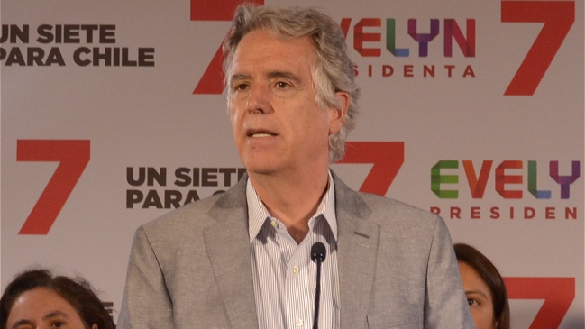 Felipe Morandé: Programa de Bachelet busca dejar a todos contentos