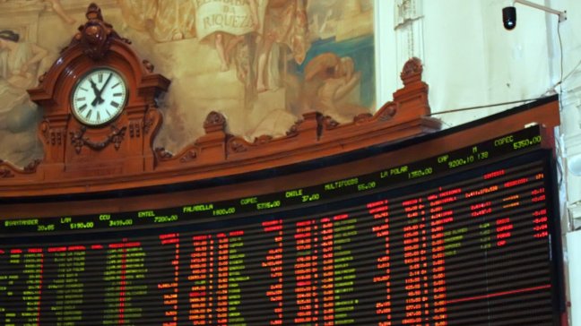 Bolsa de Santiago colaborará con la justicia por caso cascadas