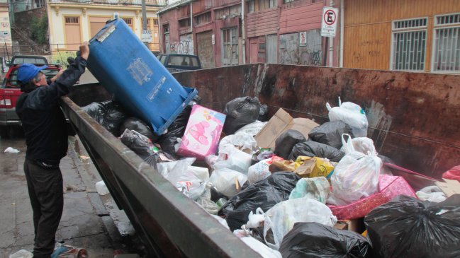 Alcalde de Villa Alemana explica por qué optó por abrir el vertedero