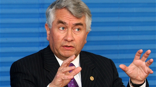 Colegio Médico pidió a Contraloría revisar contratos de doctores sin certificación