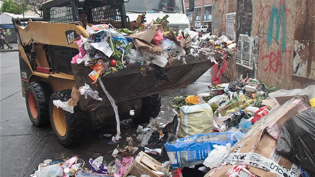 Alcalde de Valparaíso ante paro municipal: El Gobierno debe escuchar