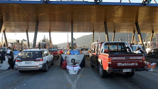 Carabineros prevé salida de 420 mil vehículos desde Santiago este fin de semana