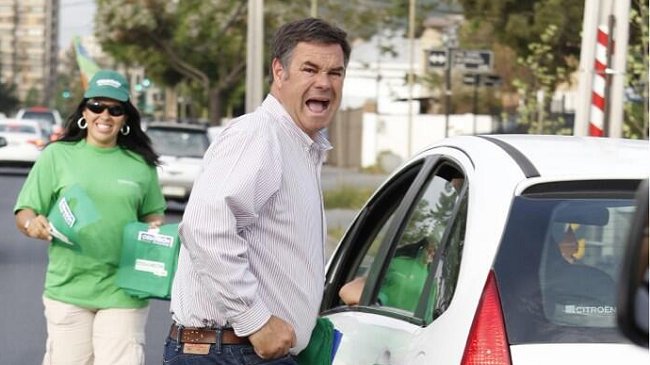 Manuel José Ossandón fue atropellado mientras repartía propaganda