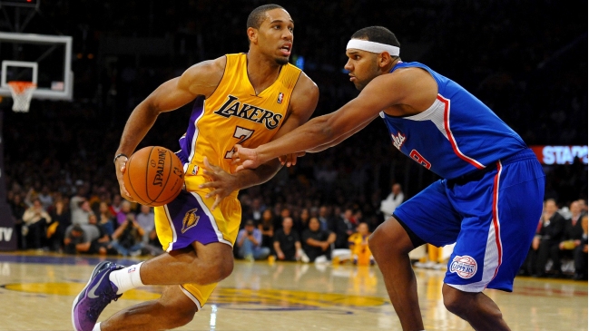 Golden State arrolló al cuadro de Lakers en la NBA