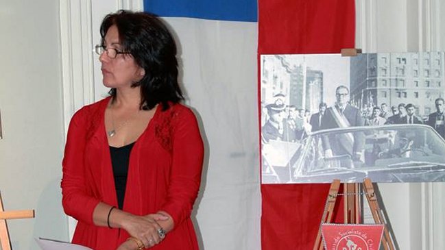 Periodista chilena fue premiada en Suecia por su apoyo a la diversidad