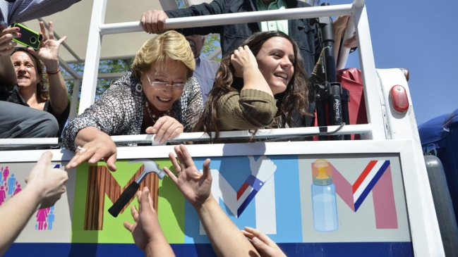 Bachelet reiteró llamado a votar: Tenemos que ganar contundentemente