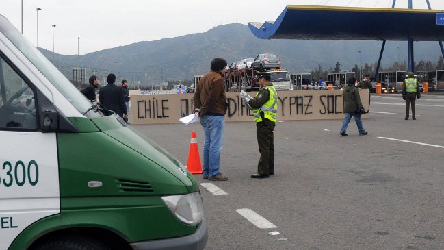Delincuentes robaron recaudación en peaje de Lo Prado
