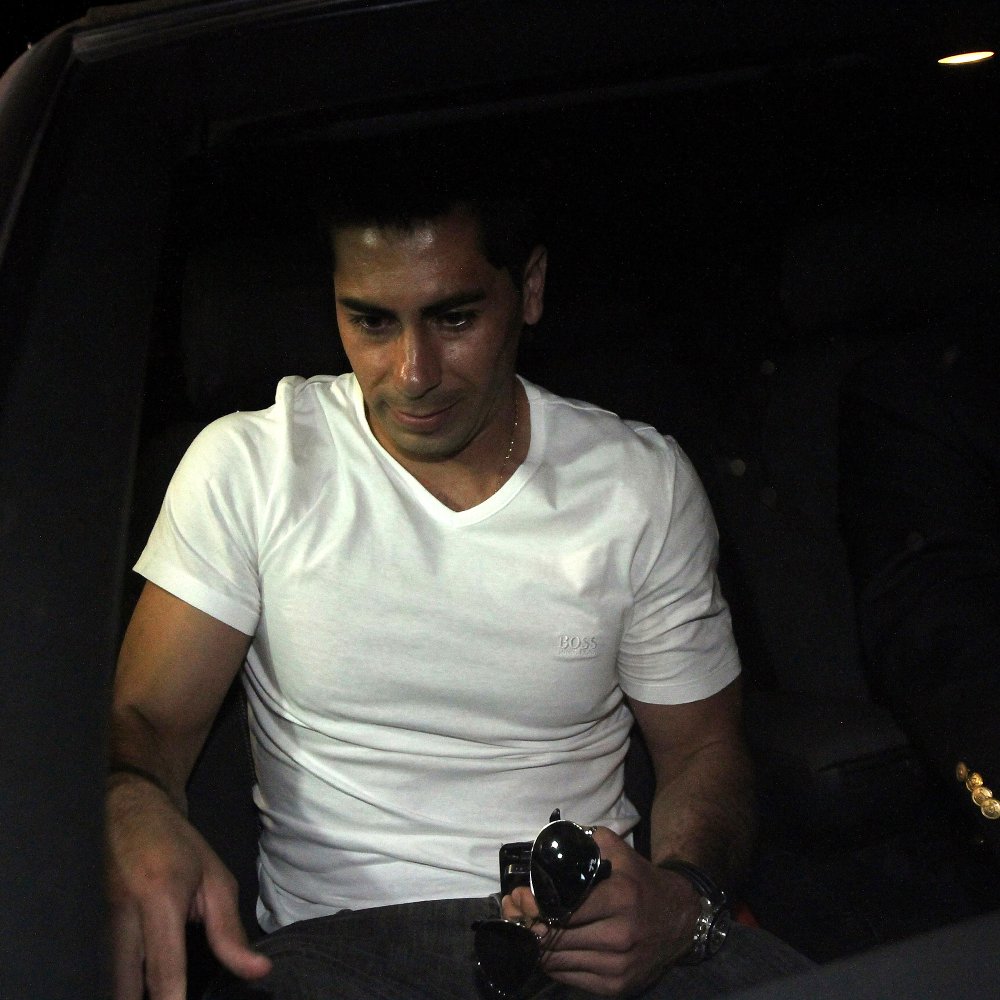 Johnny Herrera recibió dos fechas de suspensión y se perderá el superclásico