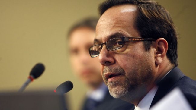 Contralor descartó intervención electoral del Presidente Piñera